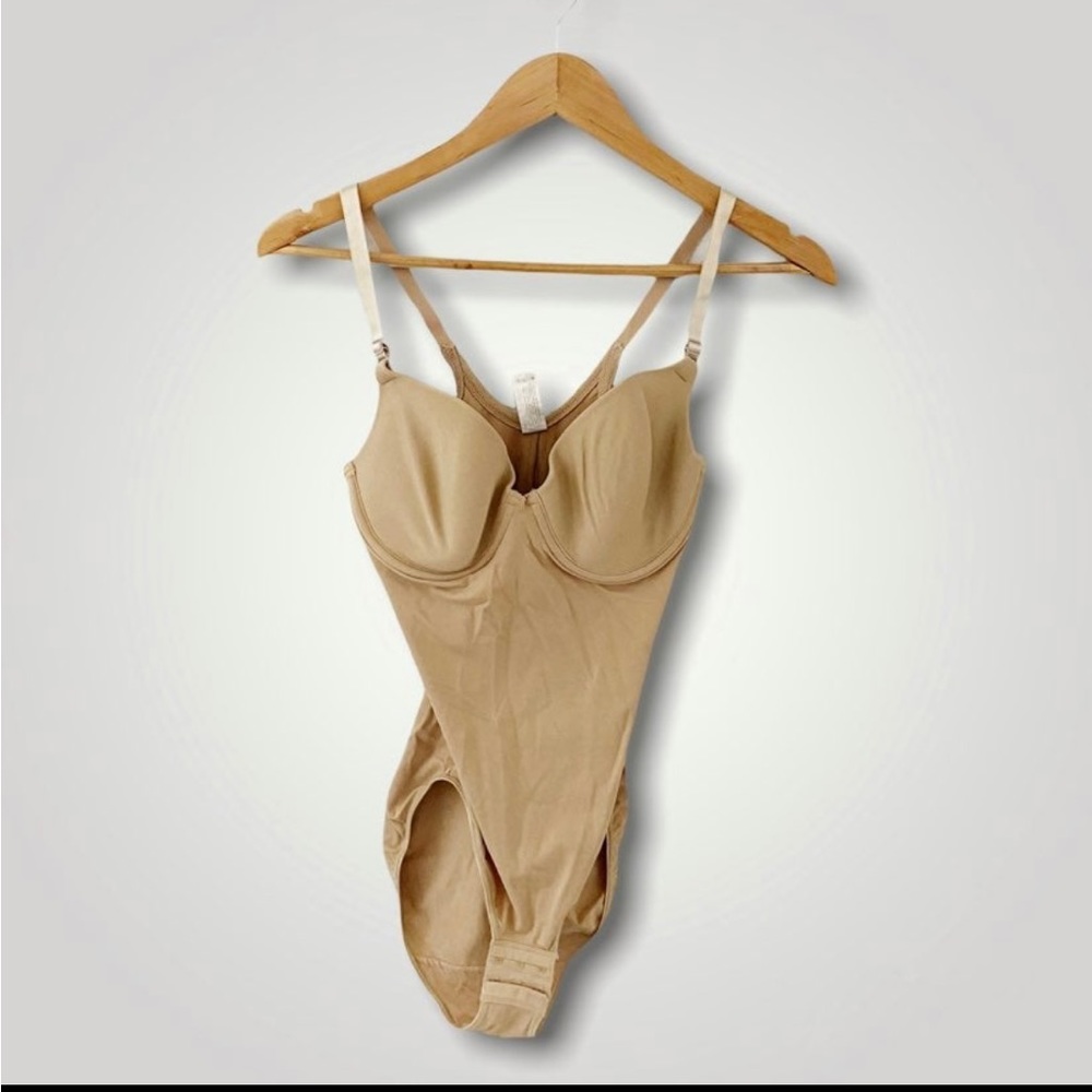 Set (2) of Maidenform flexees bodysuit & cami